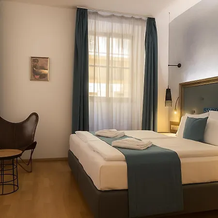 Hotel Memories 4*