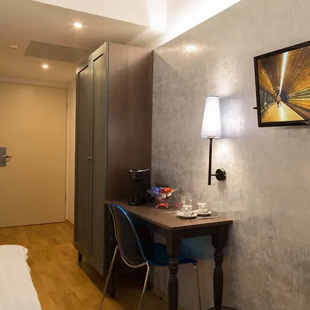 Hotel Memories