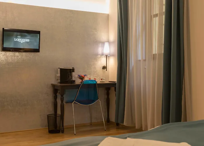Memories Hotel 4*
