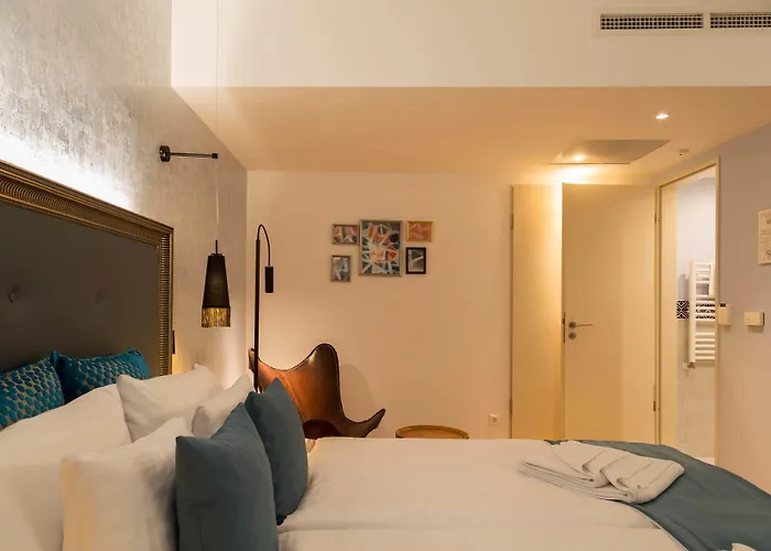 Memories Hotel