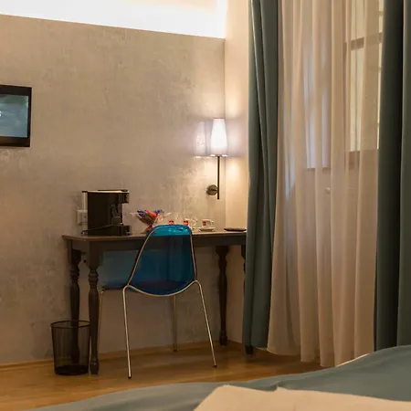 Memories Hotel