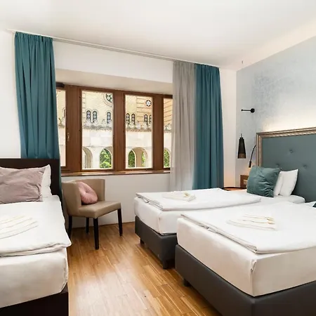 Memories Hotel 4*