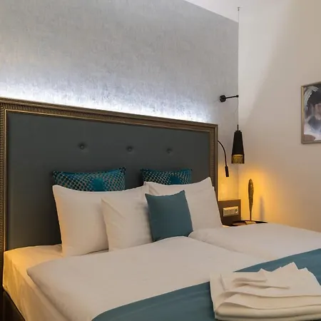 Memories Hotel